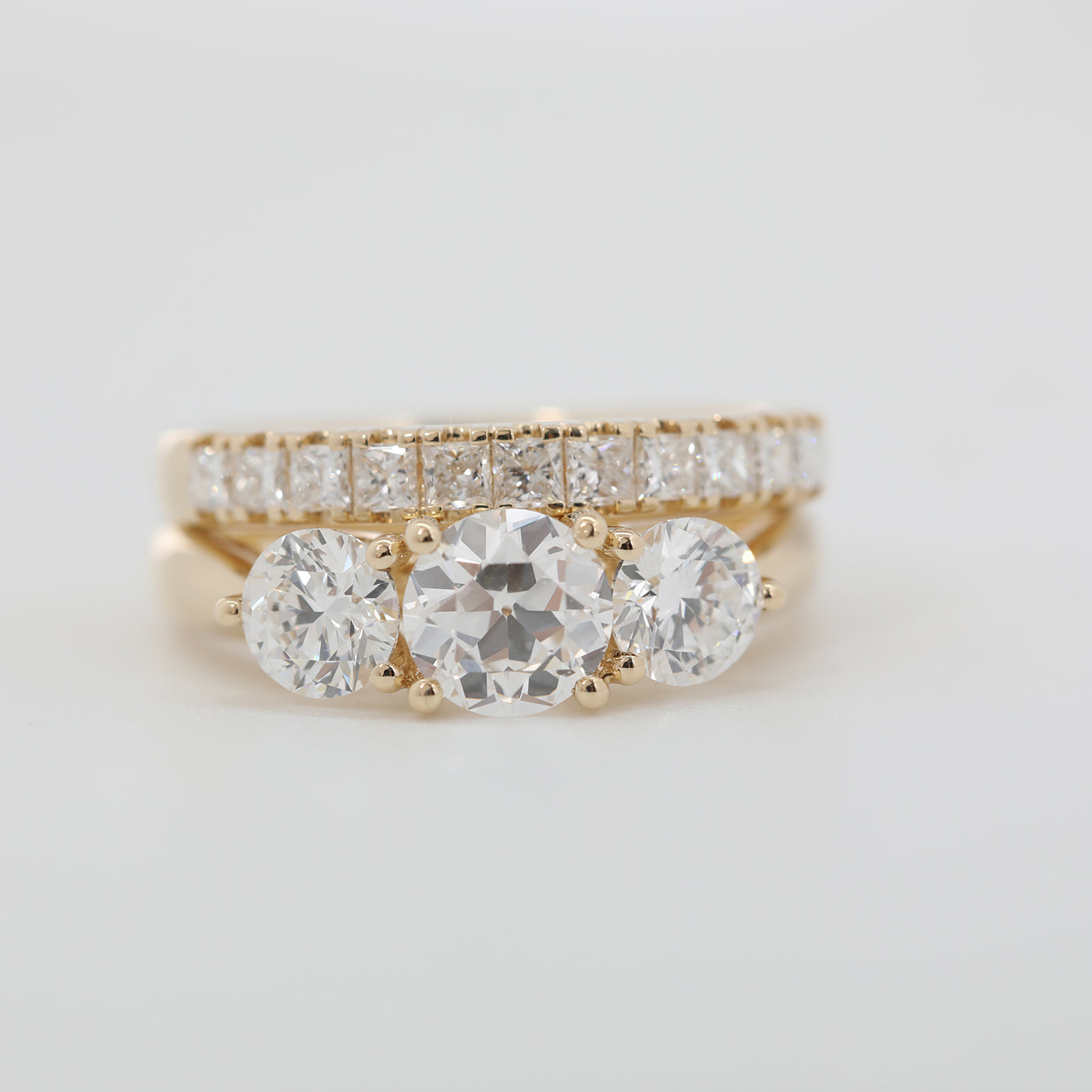 Laboratory synthetic old Oche ring
