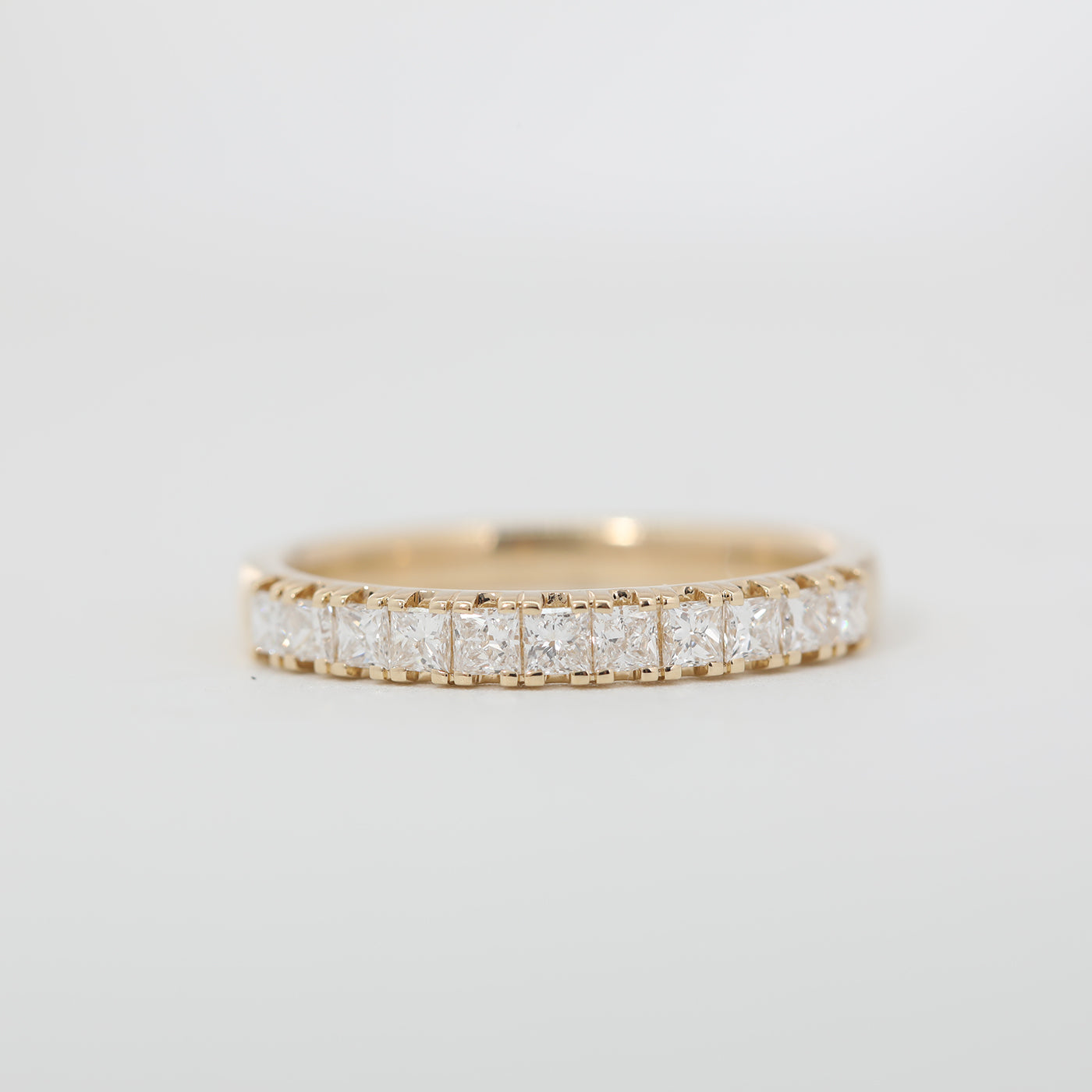 Laboratory synthetic old Oche ring