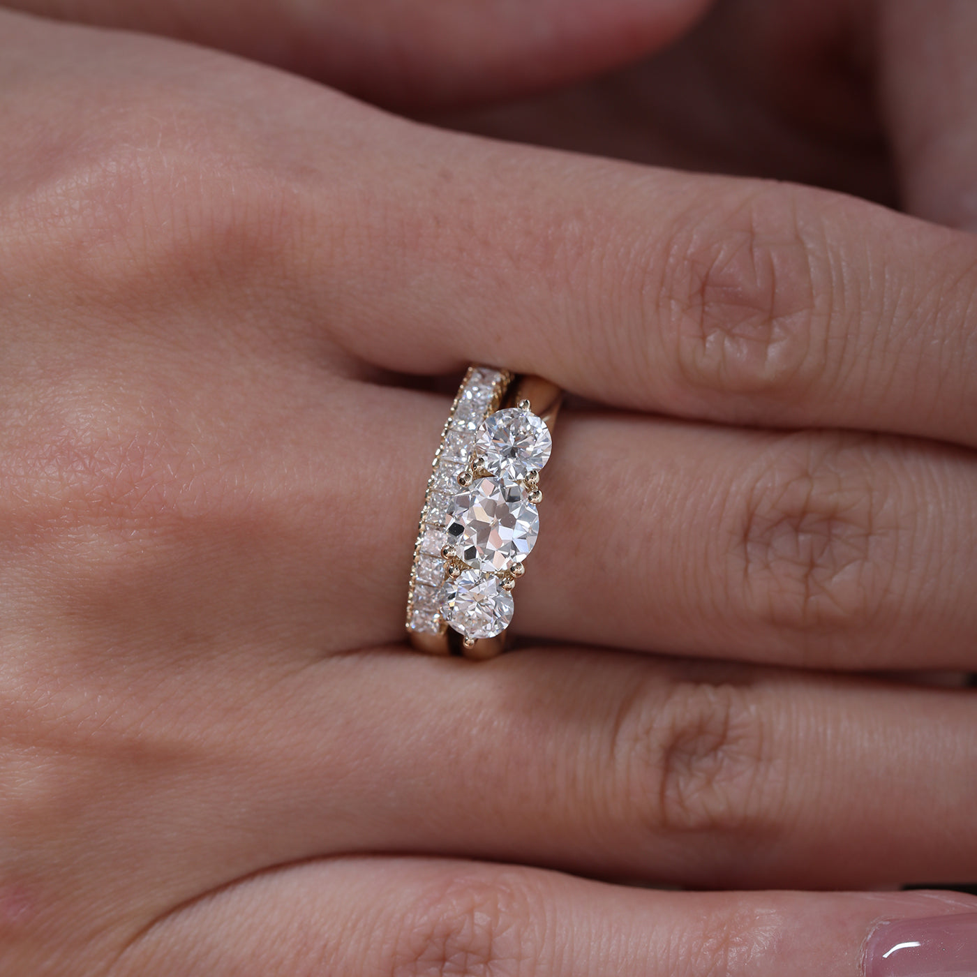Laboratory synthetic old Oche ring